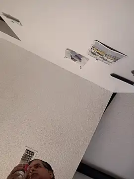 Peachestabby147 online show from 09/23/25, 05:05