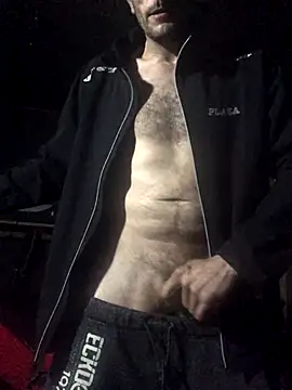 Snapshot of timmy88809 chatting on 12/19/25, 04:47 timmy88809 online show from 12/19/25, 04:47