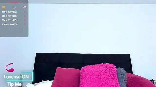 SelenaWest online show from 10/09/25, 09:40