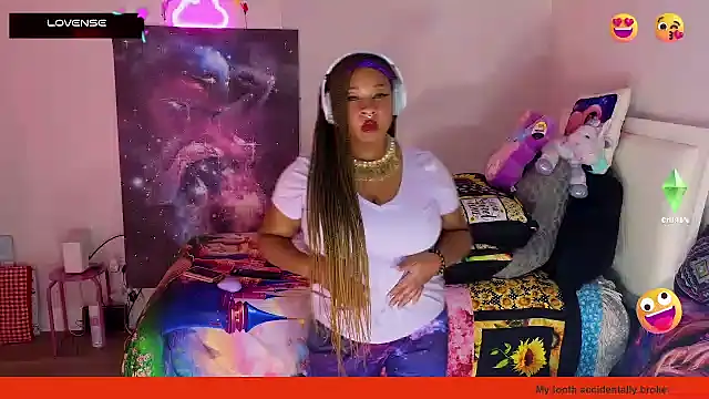 temptressbeauty24 online show from 02/08/25, 03:30