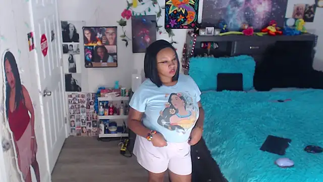 temptressbeauty24 online show from 11/17/25, 05:13