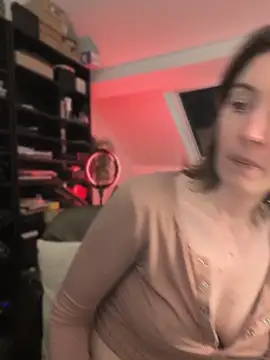 sophia leurre online show from 04/11/26, 08:46