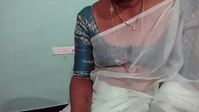 shrutitelugu69 online show from 02/20/26, 06:26