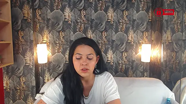 Snapshot of jessthewicked chatting on 12/21/24, 02:26 jessthewicked online show from 12/21/24, 02:26