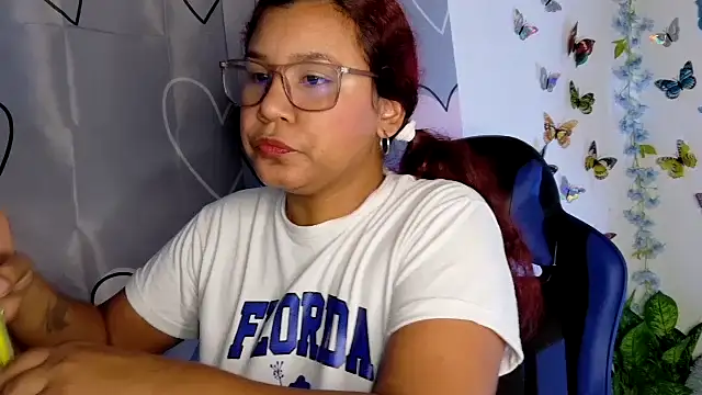 lucy hairypussy83 online show from 09/09/25, 01:21