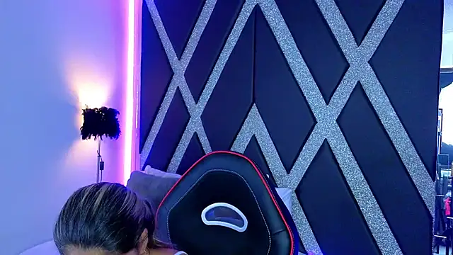 blonde cat15 online show from 10/20/25, 08:53