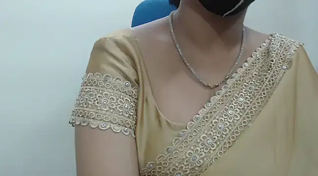 Snapshot of Lovely_Siri_23 chatting on 01/25/25, 11:02 Lovely Siri 23 online show from 01/25/25, 11:02