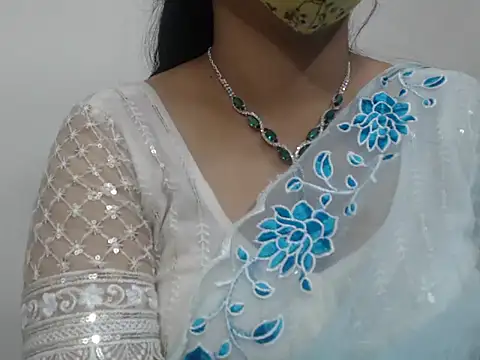 Snapshot of Lovely_Siri_23 chatting on 10/27/25, 07:01 Lovely Siri 23 online show from 10/27/25, 07:01