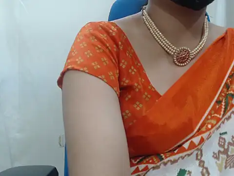 Lovely Siri 23 online show from 11/13/25, 06:07