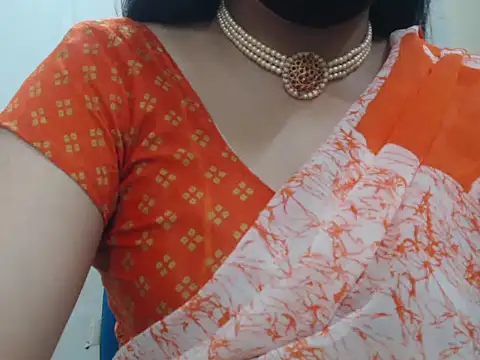 Lovely Siri 23 online show from 07/20/26, 06:21