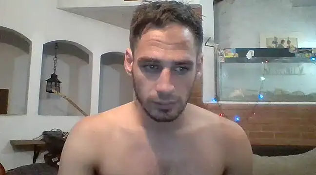 Snapshot of Stevenson988 chatting on 12/16/24, 11:07 Stevenson988 online show from 12/16/24, 11:07