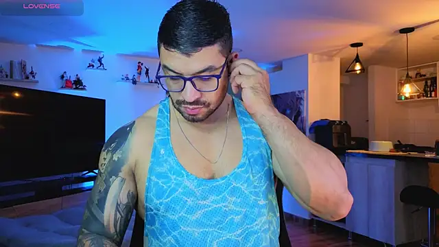 Michael Diamond online show from 09/25/25, 02:37