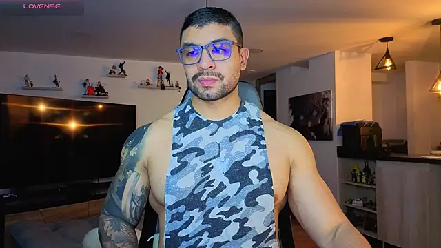 Michael Diamond online show from 11/04/25, 02:10