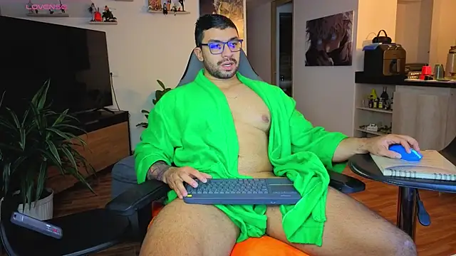 Michael Diamond online show from 11/17/25, 01:55