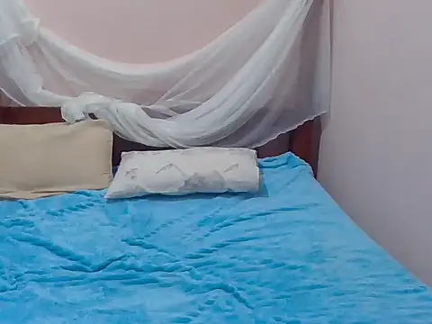 sweetbabra1 online show from 02/23/26, 03:42