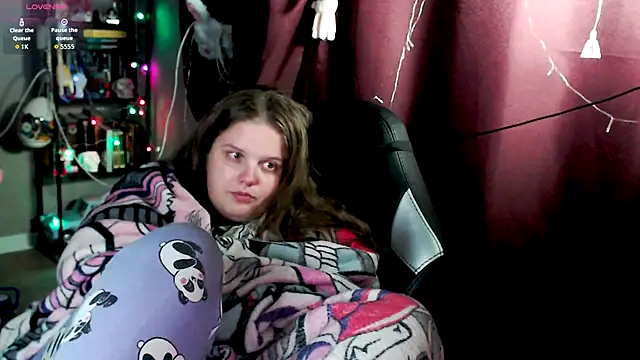 so cute777 online show from 09/29/25, 08:35