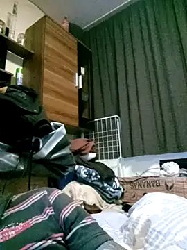 PIercingBoy38 online show from 04/15/26, 07:32