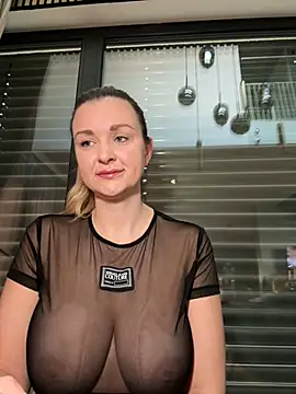 Bella-Tight online show from 02/27/26, 06:46