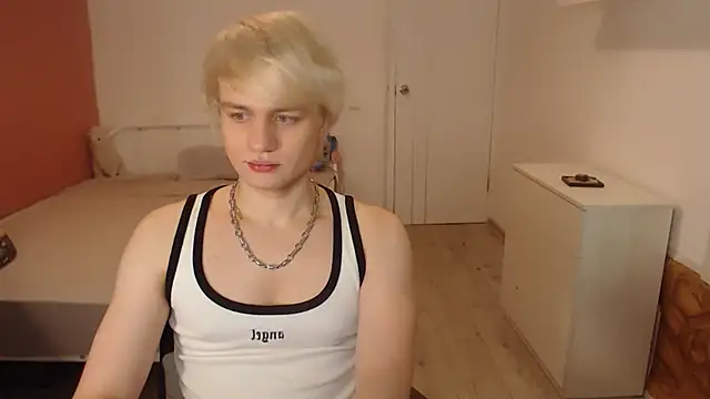 Oliver sweet  online show from 02/13/26, 12:39