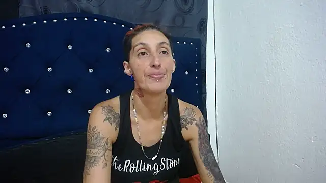 Snapshot of anyu1306 chatting on 12/07/24, 04:09 anyu1306 online show from 12/07/24, 04:09