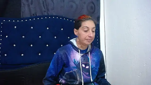 Snapshot of anyu1306 chatting on 12/19/24, 07:40 anyu1306 online show from 12/19/24, 07:40