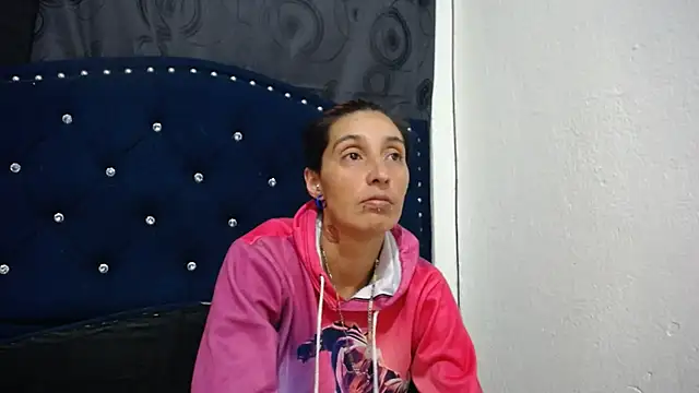 Snapshot of anyu1306 chatting on 01/12/25, 05:13 anyu1306 online show from 01/12/25, 05:13