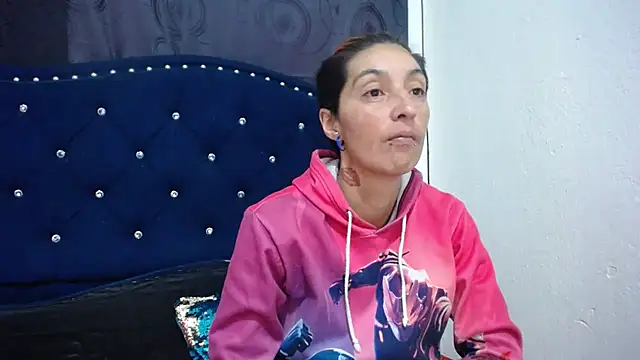 Snapshot of anyu1306 chatting on 01/23/25, 12:19 anyu1306 online show from 01/23/25, 12:19