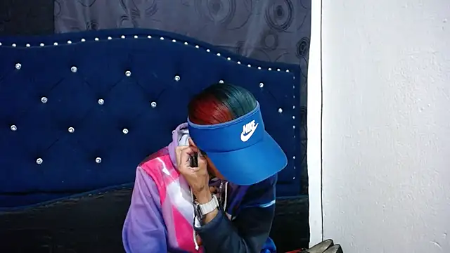 Snapshot of anyu1306 chatting on 02/28/25, 01:37 anyu1306 online show from 02/28/25, 01:37