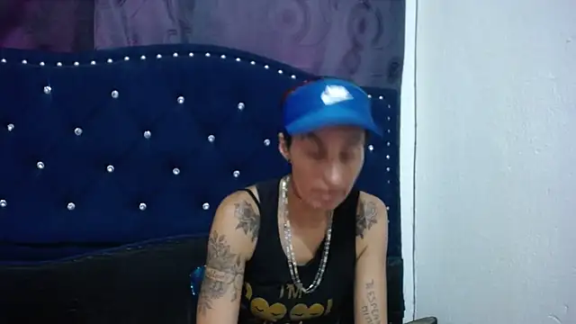 Snapshot of anyu1306 chatting on 03/15/25, 06:43 anyu1306 online show from 03/15/25, 06:43