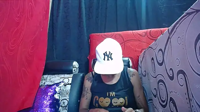 Snapshot of anyu1306 chatting on 09/11/25, 09:37 anyu1306 online show from 09/11/25, 09:37