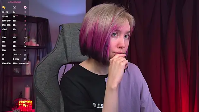 ReiYosimoto online show from 04/10/26, 06:01