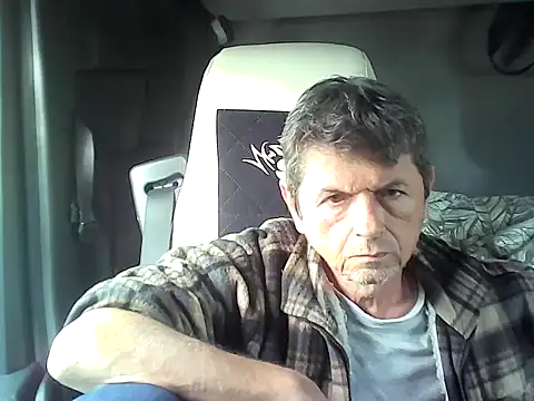 czarek888 online show from 10/26/25, 12:11