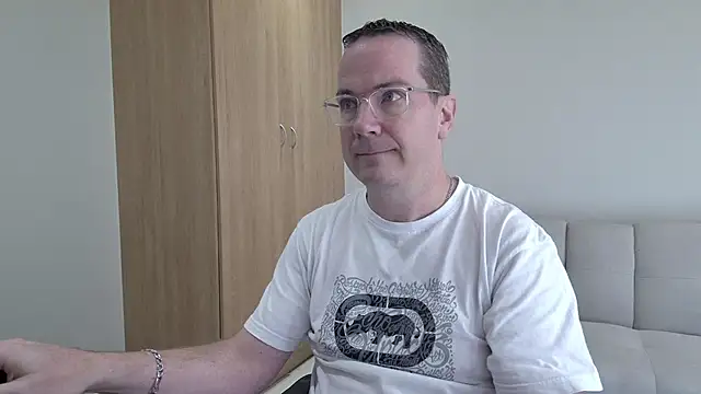 BrettJ81 online show from 05/16/26, 11:53