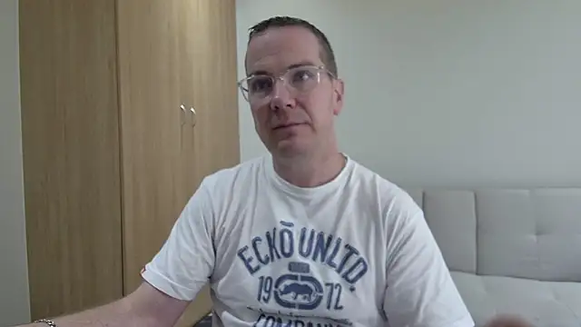 BrettJ81 online show from 05/29/26, 02:04