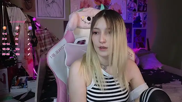 Evie Ro online show from 01/08/25, 12:17