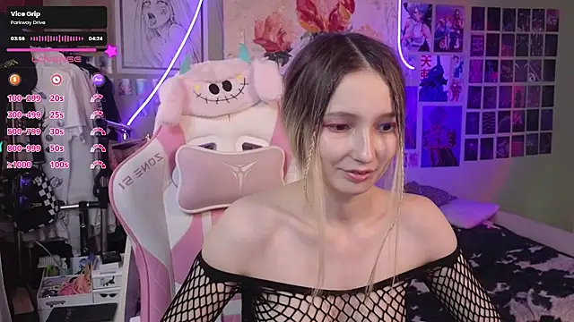 Evie Ro online show from 03/03/25, 10:38