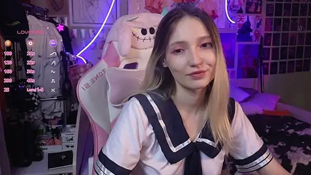 Evie Ro online show from 03/12/25, 03:13