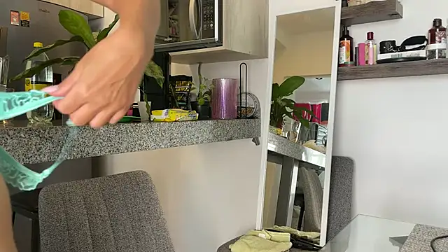 Snapshot of mommy_nadin chatting on 03/09/25, 09:36 mommy nadin online show from 03/09/25, 09:36