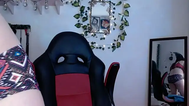 Eve Blue77 online show from 02/13/25, 07:03