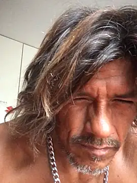 kvr27 online show from 12/22/25, 01:41