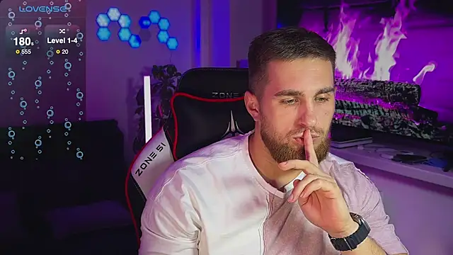 Sweeet  boy online show from 12/15/25, 06:45