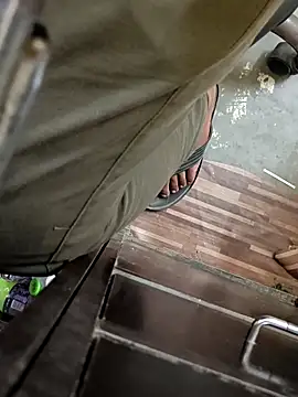 u wan me online show from 11/20/25, 02:06