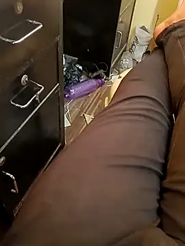 u wan me online show from 12/03/25, 09:18