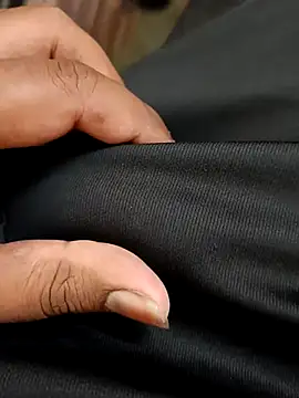 u wan me online show from 04/04/26, 01:19