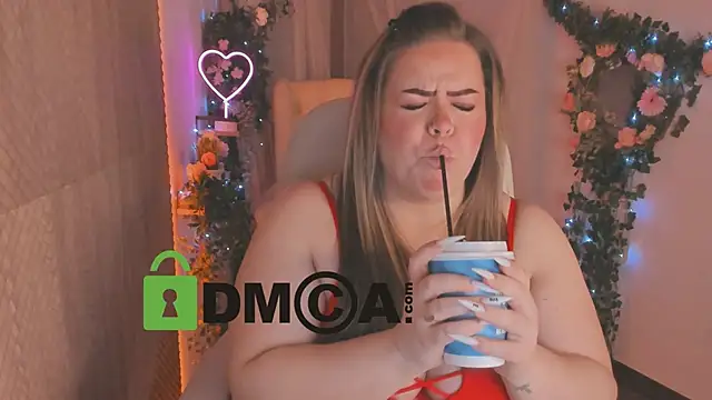 Sheila queen  online show from 12/28/24, 03:37