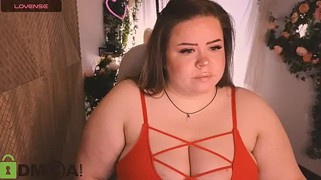 Sheila queen  online show from 11/17/25, 08:25