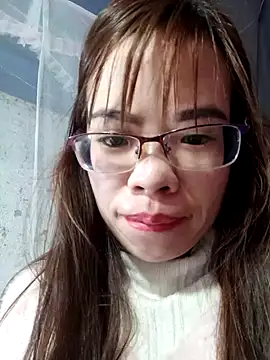   Mai-love19   online show from 02/25/25, 11:44