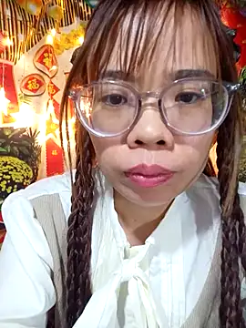   Mai-love19   online show from 02/18/26, 11:50