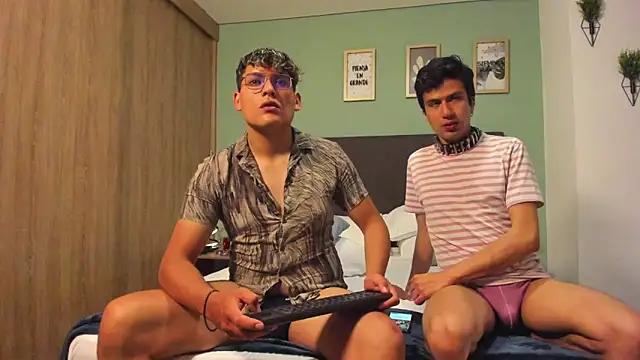 dom2travelersss online show from 01/09/25, 01:24