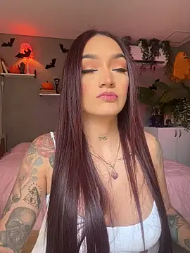 DaniDusan  online show from 10/29/25, 06:31